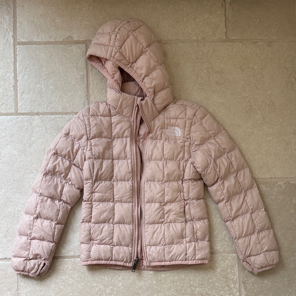The North Face Kids Light Pink Puffer Jacket